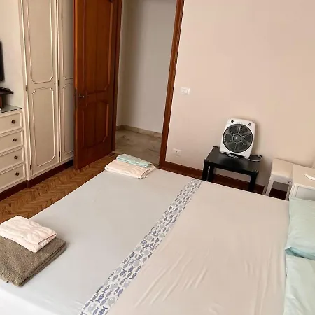 Homely, Elegant And Centrally Located Apartman *