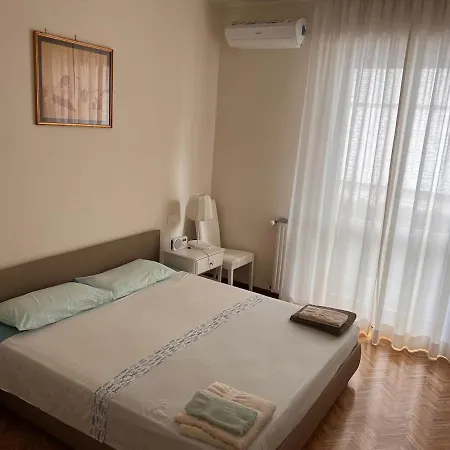 Homely, Elegant And Centrally Located Apartman *